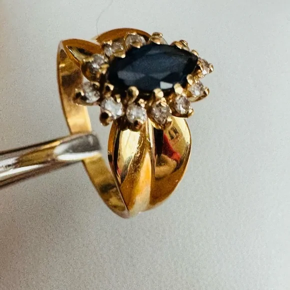 14K Yellow Gold Sapphire Solitaire Halo Ring Cocktail size 7 wide shank - Picture 6 of 7